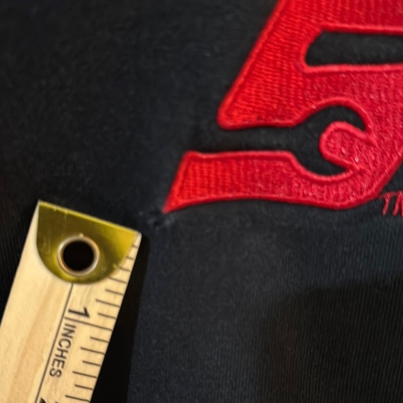 Snap-on 95 years Black Hoodie with Red Accents Men’s size Large - Picture 5 of 11